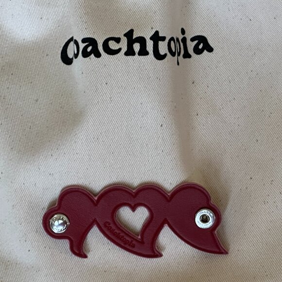 COACH COACHTOPIA HEART CORD HOLDER UPCRAFTED LEATHER+DUST BAG&BOX:NWT 1941 RED - Picture 10 of 16